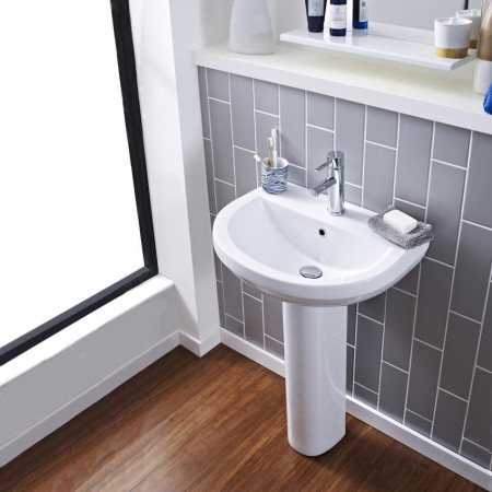 Ivo 4 Piece Bathroom Suite - Toilet & 550mm 1TH Basin with Pedestal