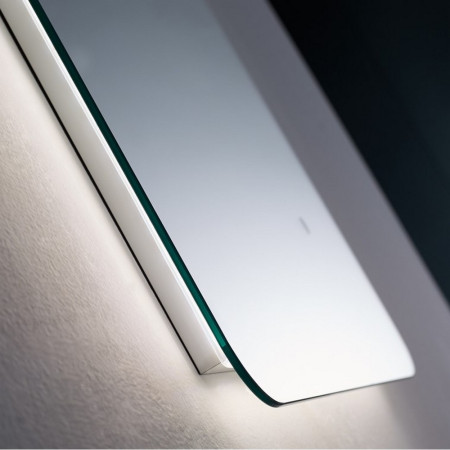CA5070 Kartell Clearlook Calcot 500 x 700mm Curved Mirror Corner Closeup