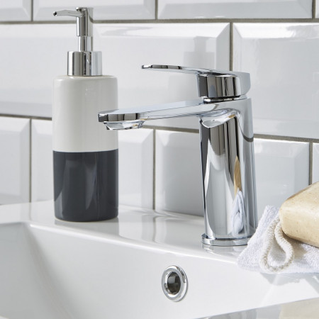 0FTAP41 Kartell Excel Chrome Mono Basin Mixer with Waste (2)