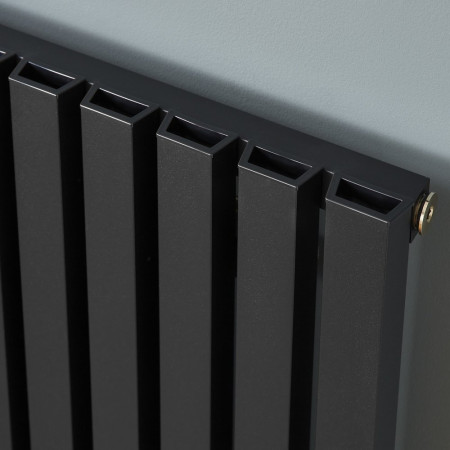 ALRAD-12-614-BK Kartell Hamilton 575 x 817mm Black Horizontal Single Panel Radiator Close Up