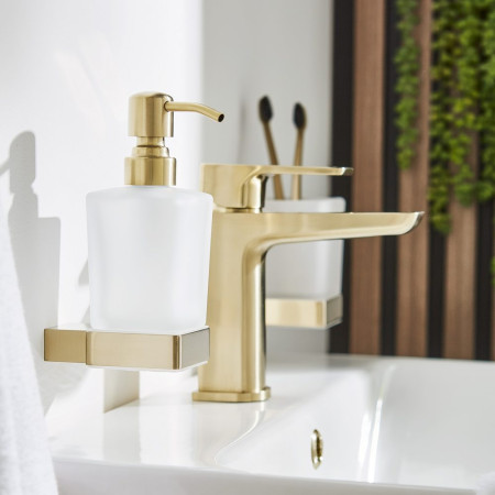 ACC335 Kartell K Vit Premium Brushed Brass Tumbler Holder Lifestyle