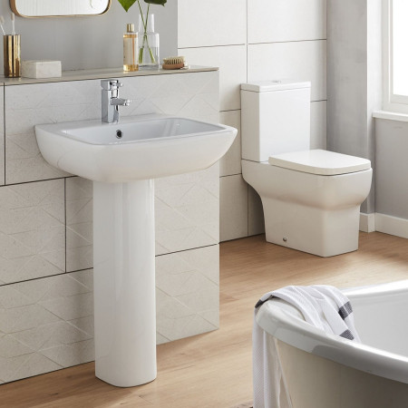 Kartell Korsika Close Coupled WC Pan with Soft Close Seat Lifestyle
