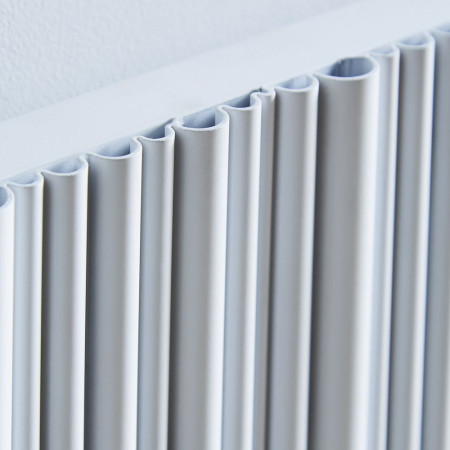 ALRAD-5-606-WT Kartell Quebec 575 x 719mm White Horizontal Single Panel Radiator Close Up
