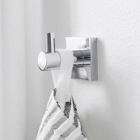 8822C Miller Atlanta Single Hook with Bathroom Towel