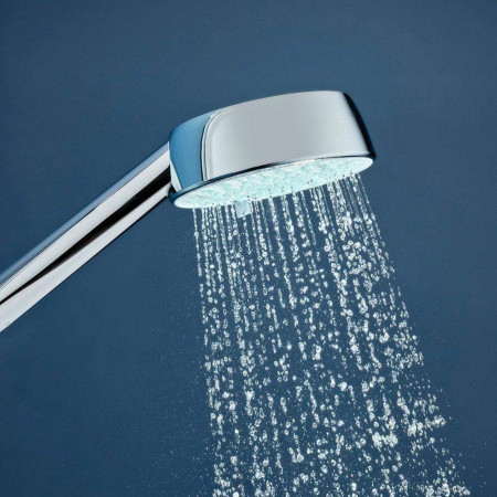 1.1746.820 Mira Sport Manual 7.5kW Chrome and White Electric Shower Adjustable Head Close Up