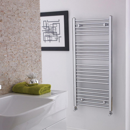 HK382 Nuie Bridge Chrome 1100 x 500mm Straight Ladder Rail Lifestyle