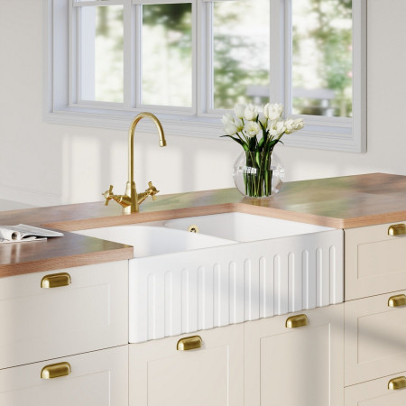 BUF121AF32D Nuie Butler 795 x 500mm White Fireclay Deco Full Weir Double Kitchen Sink with Brushed Brass Tap