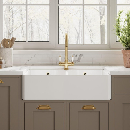 BU131AF32D Nuie Butler 795 x 500mm White Fireclay Full Weir Double 1TH Sink & Overflows Lifestyle