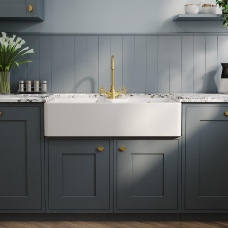 BU131AS36D Nuie Butler 895 x 550mm White Fireclay Stepped Weir Double 1TH Sink & Overflow Lifestyle