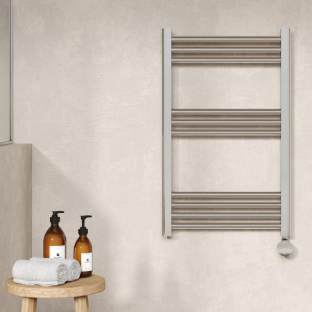 MTY359 Nuie Electric Rounded 800 x 500mm Flat Towel Rail in Chrome Lifestyle