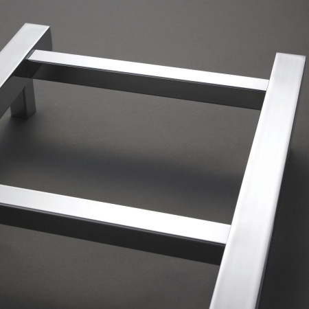 HL375 Nuie Eton Chrome 1200 x 450mm Heated Towel Radiator Close Up