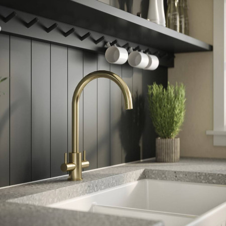 KLA805DL Nuie Lachen Mono Dual Lever Kitchen Tap in Brushed Brass (3)