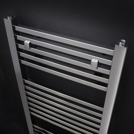 MTY108 Nuie Level Chrome 800 x 500mm Square Ladder Rail Bar Close Up