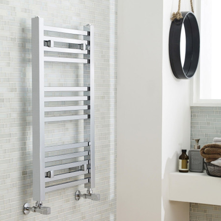 MTY108 Nuie Level Chrome 800 x 500mm Square Ladder Rail Lifestyle
