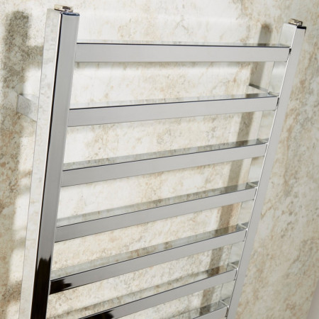 VACYRC160050 Vantara Cyrus Chrome 1600 x 500mm Towel Radiator Close Up