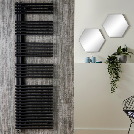 Vantara Sovereign Right Hand Matt Black 1681 x 596mm Towel Radiator