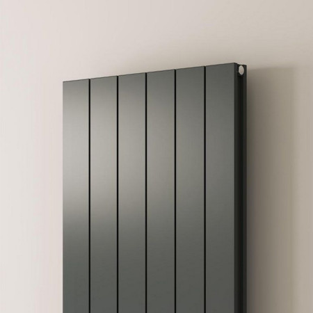 A-CSL180056AD Reina Casina 1800 x 565mm Double Vertical Anthracite Aluminium Radiator Close Up