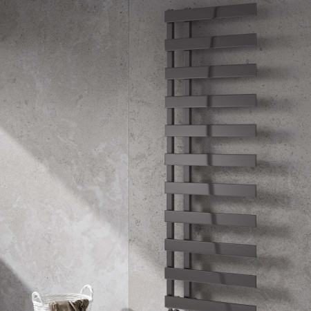 RND-FR515G Reina Florina 1525 x 500mm Heated Towel Rail in Gunmetal Lifestyle