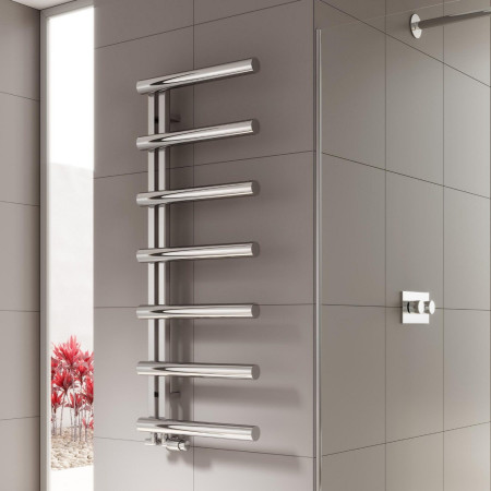 RNS-GRS1255P Reina Grosso 1250 x 500mm Polished Stainless Steel Towel Radiator Lifestyle