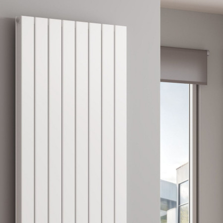 A-PTO180059DW Reina Piatto 1800 x 595mm White Vertical Aluminium Double Radiator Close Up