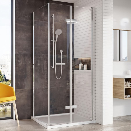 Roman Innov8 760mm Bifold Shower Door