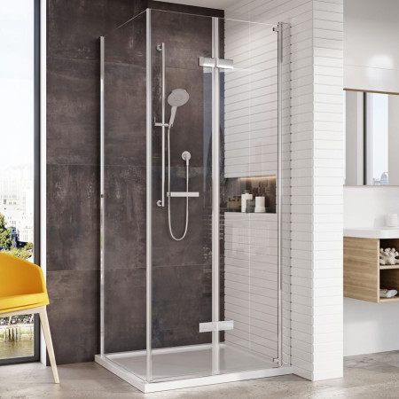 Roman Innov8 760mm Chrome Corner Bifold Shower Door