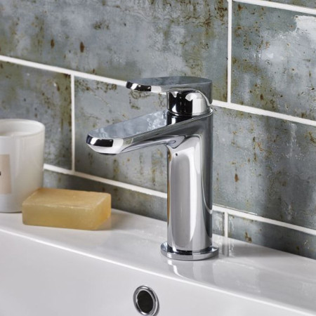 Roper Rhodes Clear Basin Mixer with Click Basin Waste room setting
