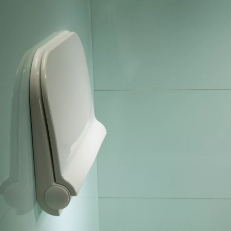 TR7001 Roper Rhodes White Folding Shower Seat Lifestyle