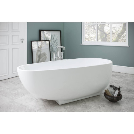 Royce Morgan Seaton 1680mm Contemporary Freestanding Bath Room Setting