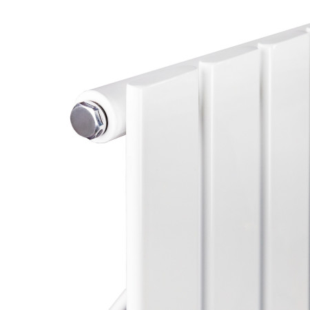 BRAV60-41S-W Scudo Bravo 600 x 410mm Horizontal Single Designer Radiator in White Panel Close Up
