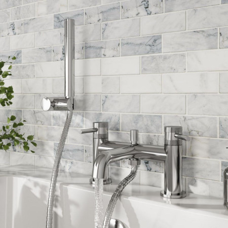 NU-010 Scudo Core Bath Shower Mixer in Chrome with Cross Hatch Handles