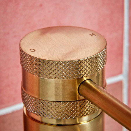 Scudo Core Mono Basin Mixer in Brushed Brass Lifestyle Handle Cross Hatch Diamond
