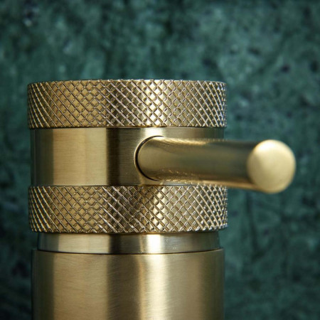 Scudo Core Tall Mono Basin Mixer in Brushed Brass Handle Diamond Cross Hatch