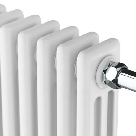 TRADRAD002 Scudo Harrogate 8 Column Traditional Towel Rail Close Up