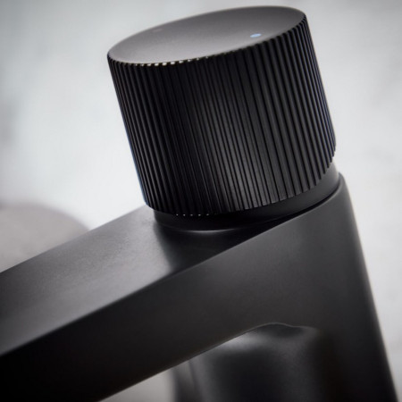 KO-001 Scudo Koko Black Mini Mono Basin Mixer Handle Design