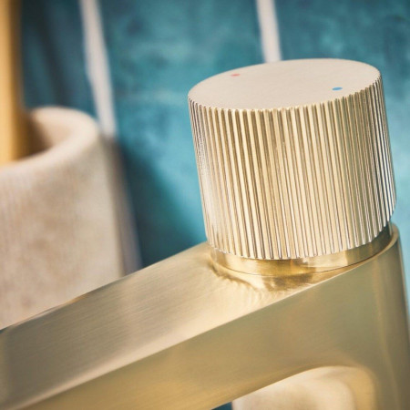 KO-012 Scudo Koko Brushed Brass Mono Basin Mixer Handle Design