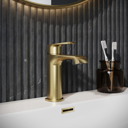 MON-014 Scudo Montana Mini Mono Basin Mixer in Brushed Brass Bathroom Setting