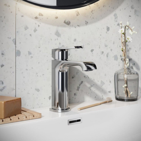 MON-006 Scudo Montana Mono Basin Mixer in Chrome Bathroom Setting