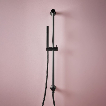 NU-130 Scudo Riser Rail and Handset with Hose in Matt Black Lifestyle