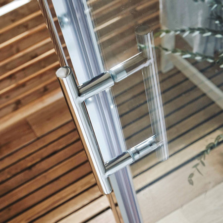 S6-GLASS031 Scudo S6 1500mm Sliding Shower Door in Chrome Handle Close Up
