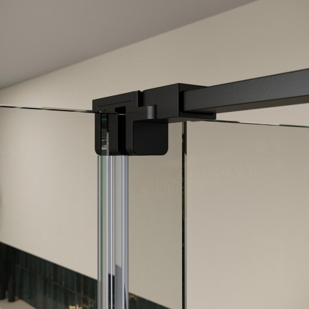 MO-DOOR-1100/MO-DOORPACK-BLACK Scudo S8 Momentum 1100mm Matt Black Sliding Wetroom Panel Stabilising Bar Close Up