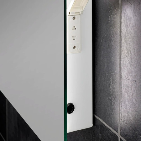 SE30673C0 Sensio Avalon 700 x 500mm Bluetooth LED Mirror Shaver Socket