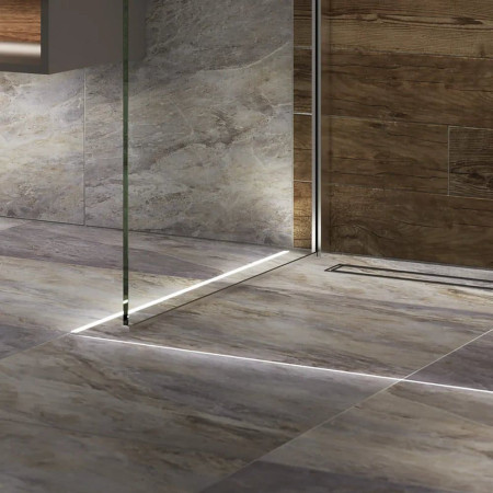SE30555C0 Sensio Radiant IP65 5000mm Flexible LED Strip Light in Cool White Bathroom Setting
