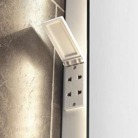 SE30672C0 Sensio Reagan Backlit 800 x 600mm LED Mirror Shaver Socket