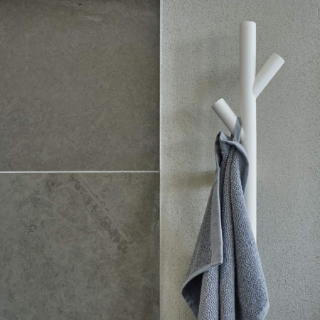 FX710 Smedbo Dry White Tree 1720mm Electric Towel Warmer Close Up