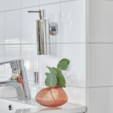 HK370 Smedbo Home Soap Dispenser Lifestyle