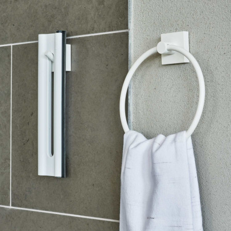 RX344 Smedbo House Towel Ring in Matt White with Shower Squeegee