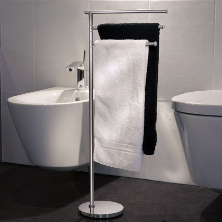 FK608 Smedbo Outline Lite Free Standing Towel Rail Lifestyle