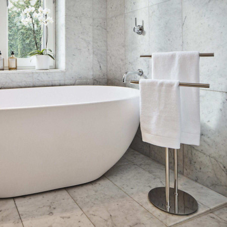 FK616 Smedbo Outline Stainless Steel Freestanding Double Towel Rail Lifestyle