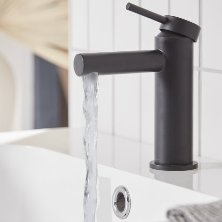 TAN1103 Tavistock Anthem Basin Mixer with Click Waste in Black (3)